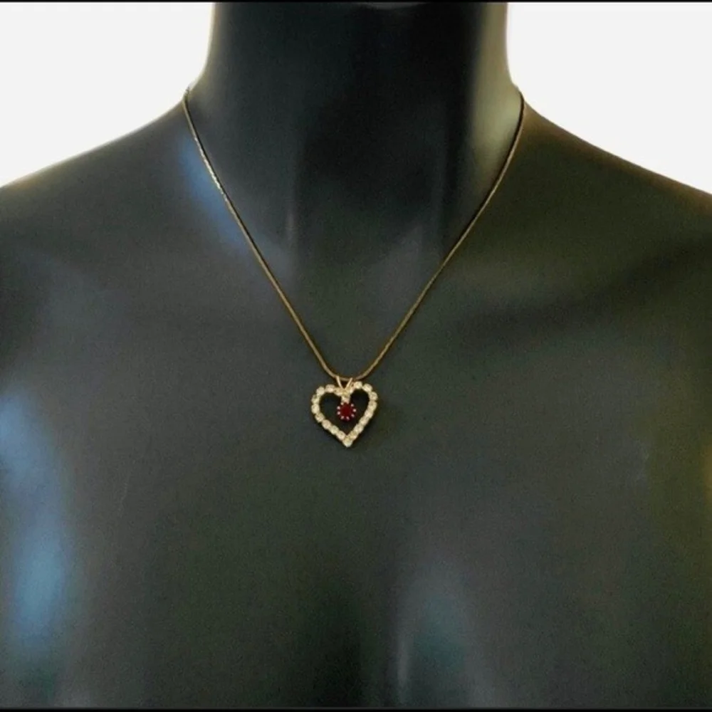 Vintage 14K Gold Plated Red White Crystal Heart Pendant Chain Necklace NIB